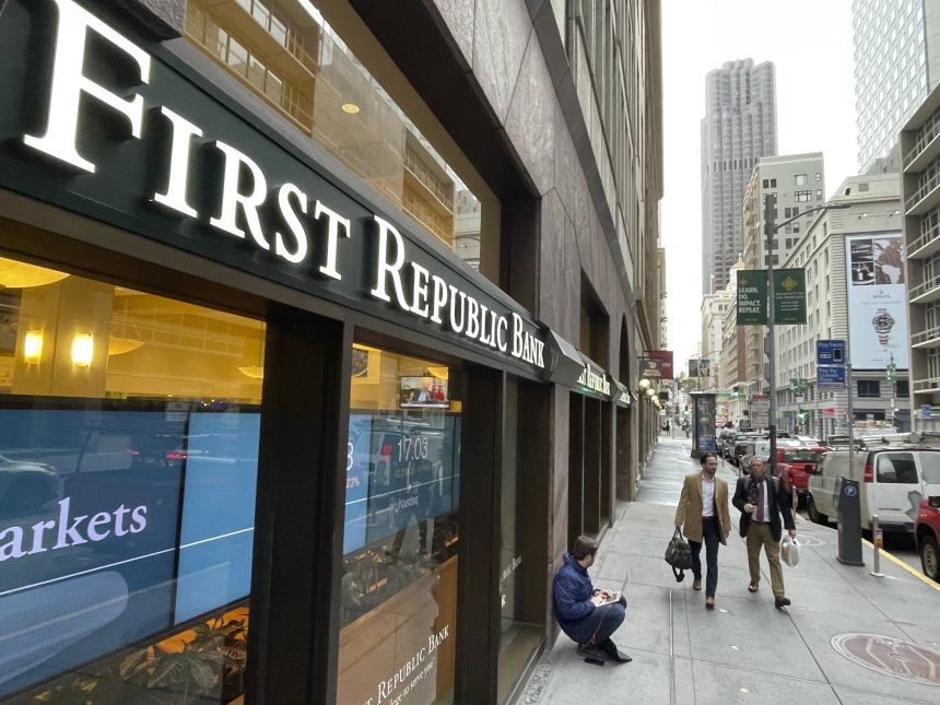 JPMorgan Chase приобрел банк First Republic