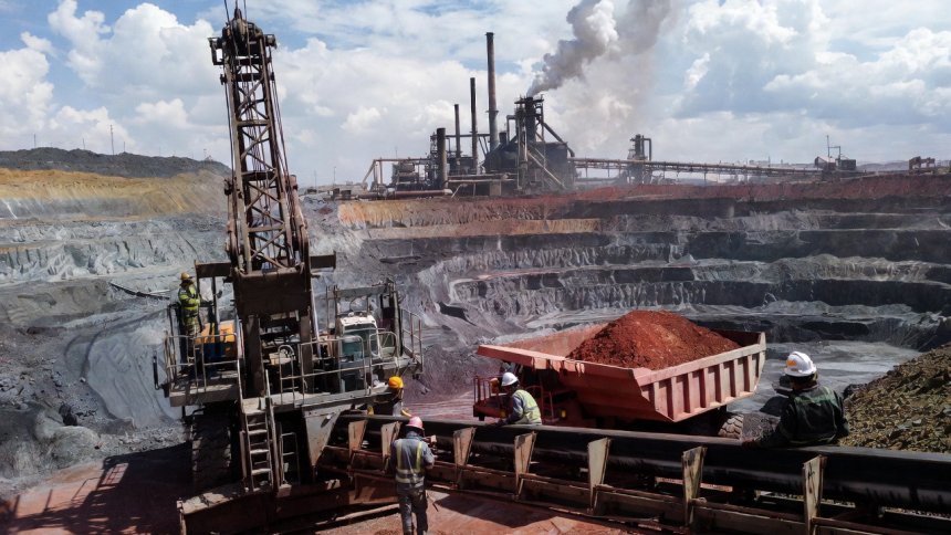 Медный карьер, ИИ