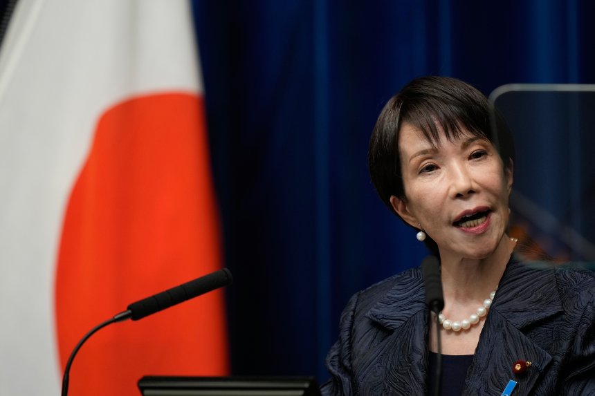 премьер-министр Японии Санаэ Такаити